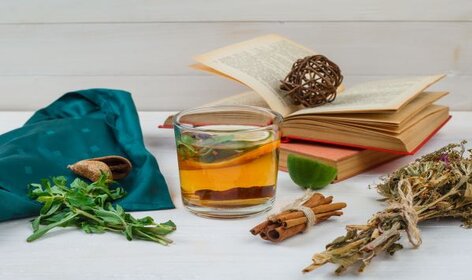 Die Leber benötigt keine "Entgiftung". Ausgewogene Ernährung, viel Bewegung, Vorsicht bei Alkohol und oft nur ein wenig Ruhe unterstützen ihre Funktion. (c)freepik/8photos Die Leber benötigt keine "Entgiftung". Ausgewogene Ernährung, viel Bewegung, Vorsicht bei Alkohol und oft nur ein wenig Ruhe unterstützen ihre Funktion. (c)freepik/8photos