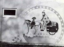 o.T. - Fasadengestaltung: Wandbild am 'Haus Sonne'
