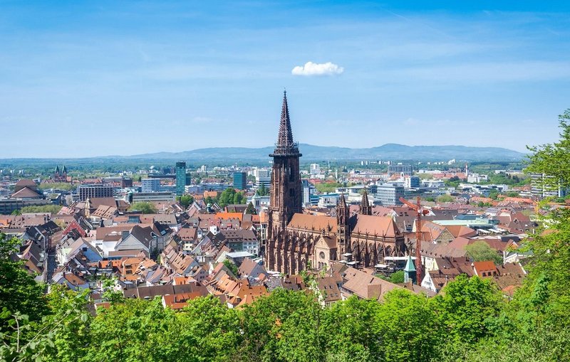 Freiburg, © Simon Dux Media, Shutterstock.com